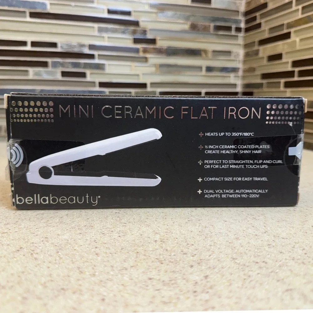 New Bella Beauty Mini Ceramic Flat Iron White 1/2 Inch Travel Straightener NIB